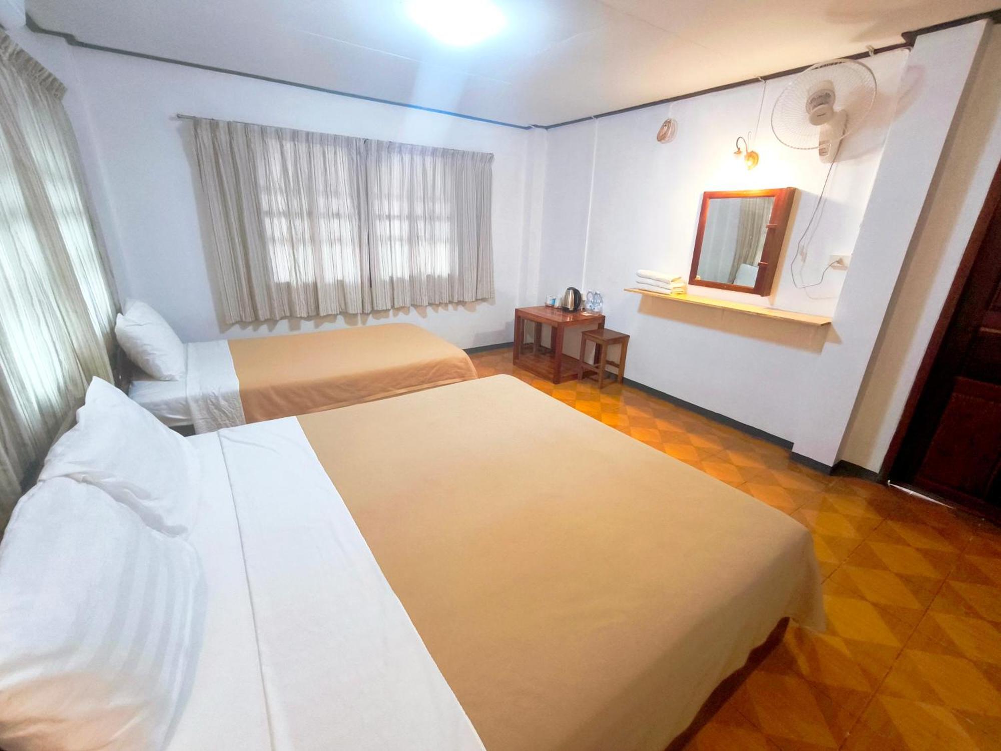 Sabaydee Guesthouse Ban Houayxay Quarto foto